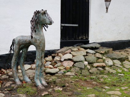 haveskulptur hest bronzeskulptur bronzeskulpturer bronze skulptur 