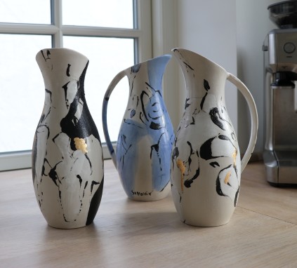 vaser kander kande unika design kunsthåndværk keramik abstrakt kunstner gulvvase håndmalet håndmalede bronze sculpture
