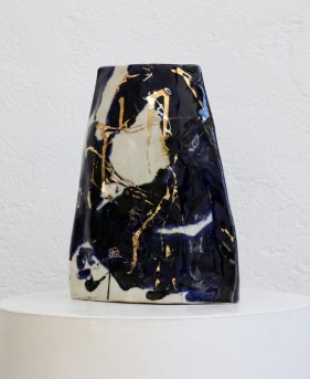 kunst vase vaser bronzeskulptur bronzeskulpturer bronze knapper puder abstrakte malerier